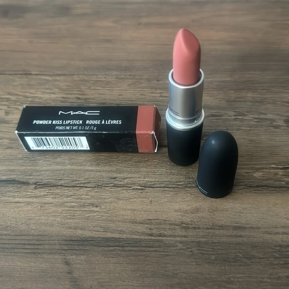 MAC Lipstick Shade Mull It Overr 314